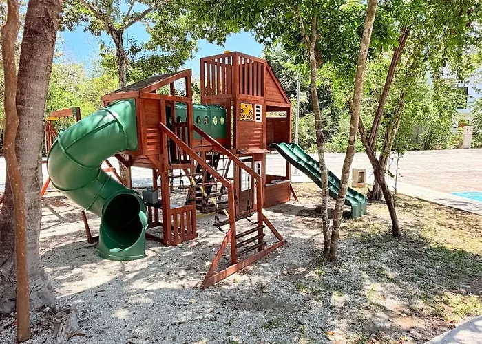 De Lujo Con Alberca Privada Y Amplio Jardín