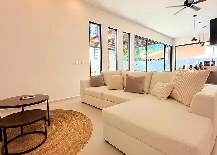 De Lujo Con Alberca Privada Y Amplio Jardín * Puerto Morelos